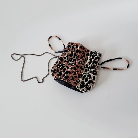 NWT Stradivarius black, off-white, caramel tan beaded bucket bag w/ chain strap - Picture 2 of 6